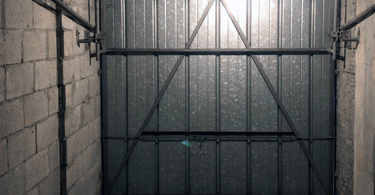 Le mur de garage avant notre intervention